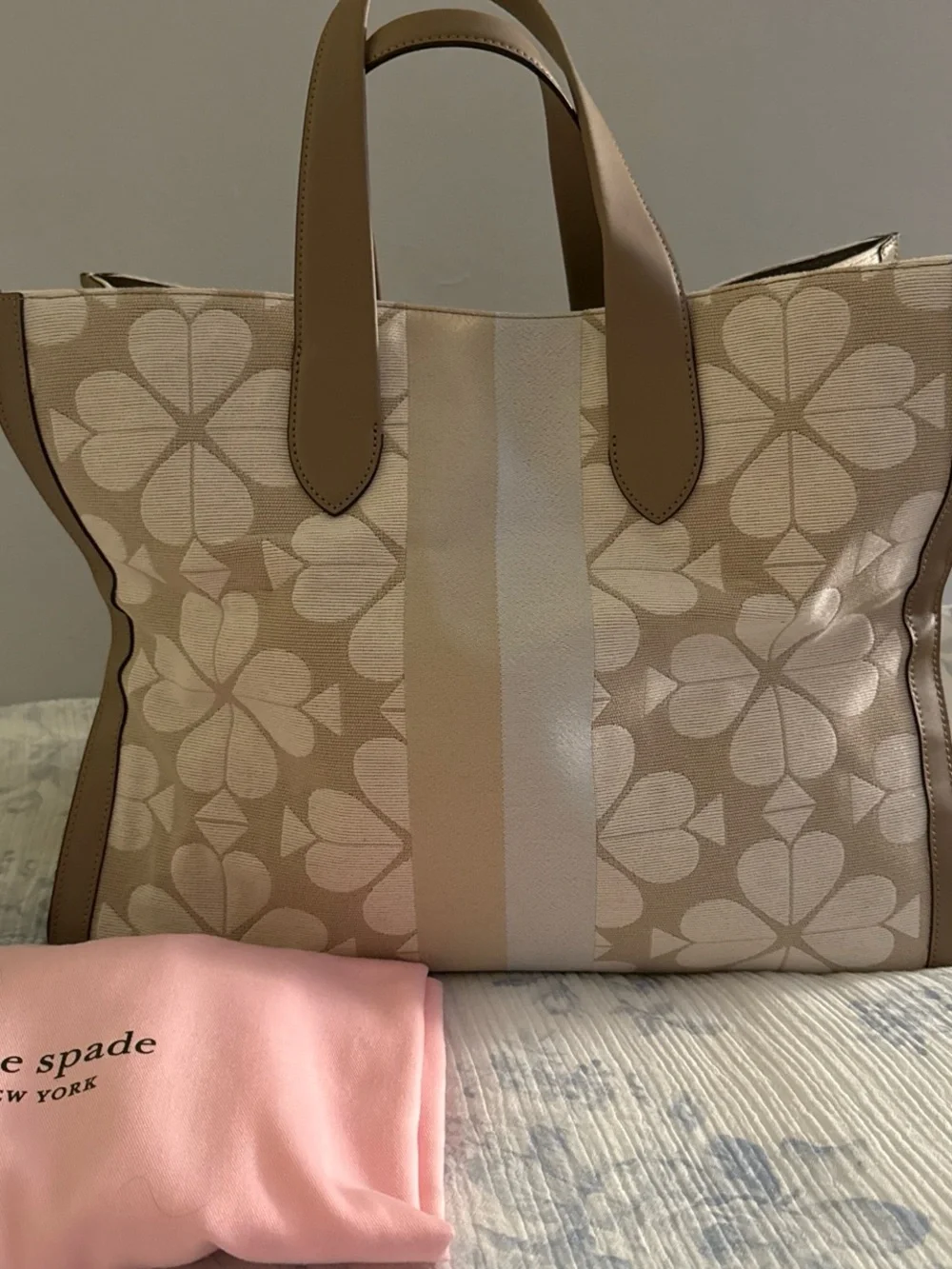 Kate Spade-Spade Flower Book Tote & Dust Bag